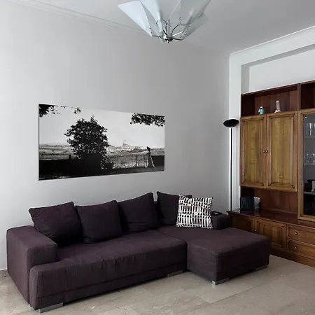 Daire Raffaella Vatican House