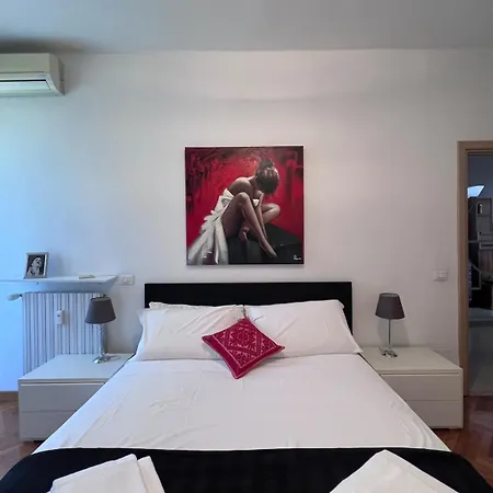 Daire Raffaella Vatican House