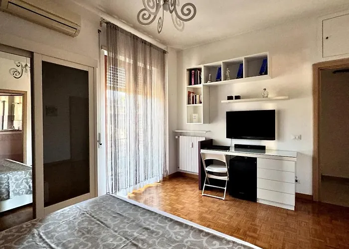 Raffaella Vatican House