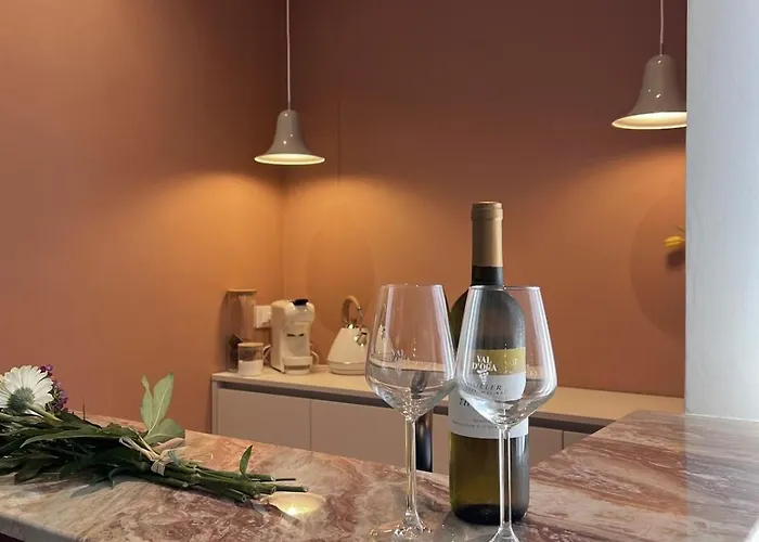 Raffaella Vatican House ローマ