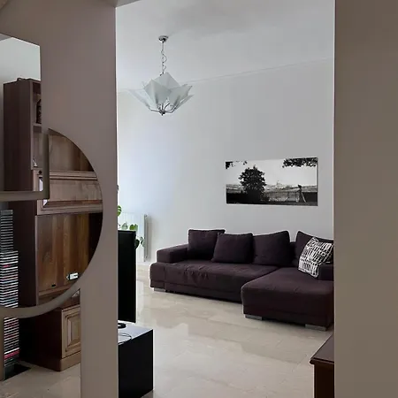 Raffaella Vatican House * רומא
